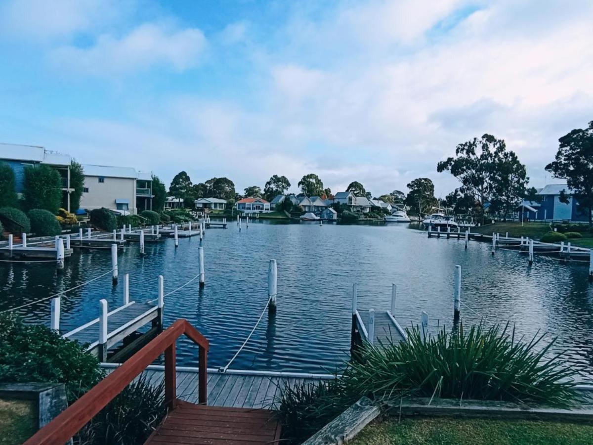 Captains Cove Resort - Waterfront Apartments Paynesville Eksteriør bilde