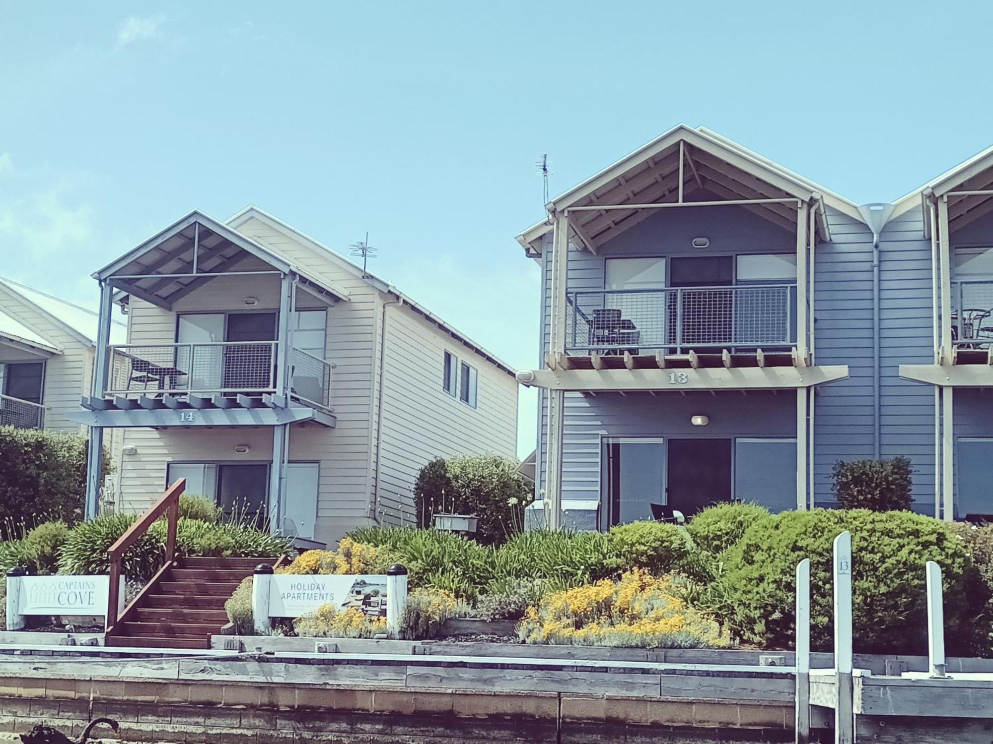 Captains Cove Resort - Waterfront Apartments Paynesville Eksteriør bilde
