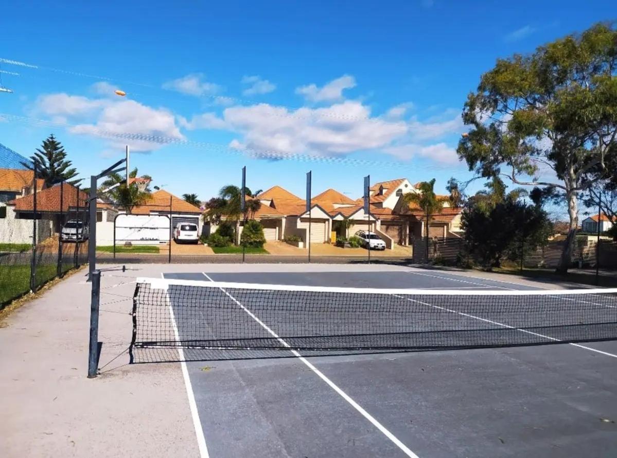 Captains Cove Resort - Waterfront Apartments Paynesville Eksteriør bilde